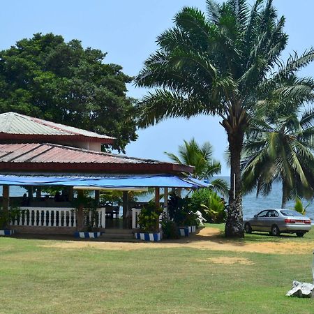 Adrien Beach Hotel Kribi Exterior foto